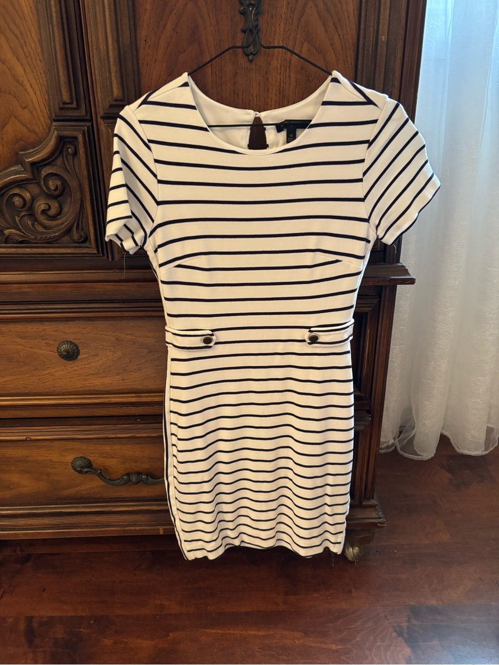 Banana Republic White & Navy Striped Short-Sleeve Sheath Dress